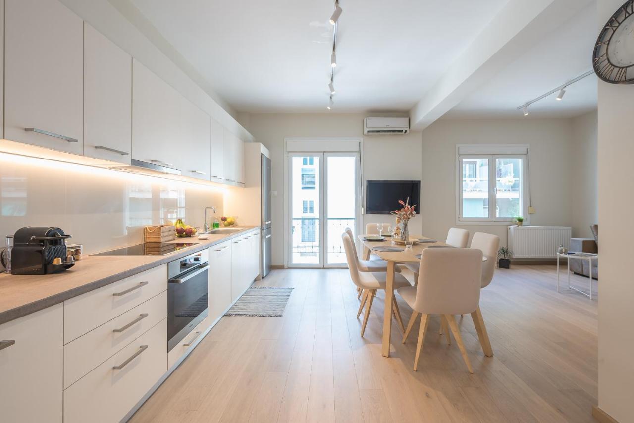 Stylish 2Bdr Apt By Acropolis Athens Ngoại thất bức ảnh